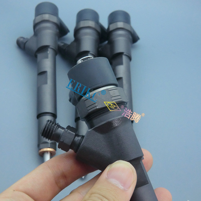 CHRYSLER VOYAGER 0445 110 059 bosch common rail injector 05066820AA and 0 445 110 059 cheysler